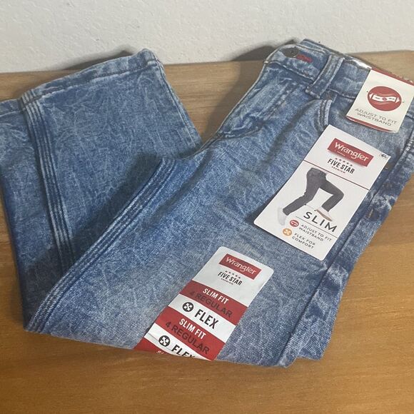 NWT Wrangler Boys' Slim Fit Jeans Bottom Blue Acid Wash Size 4 Regular CASUAL - Picture 2 of 8